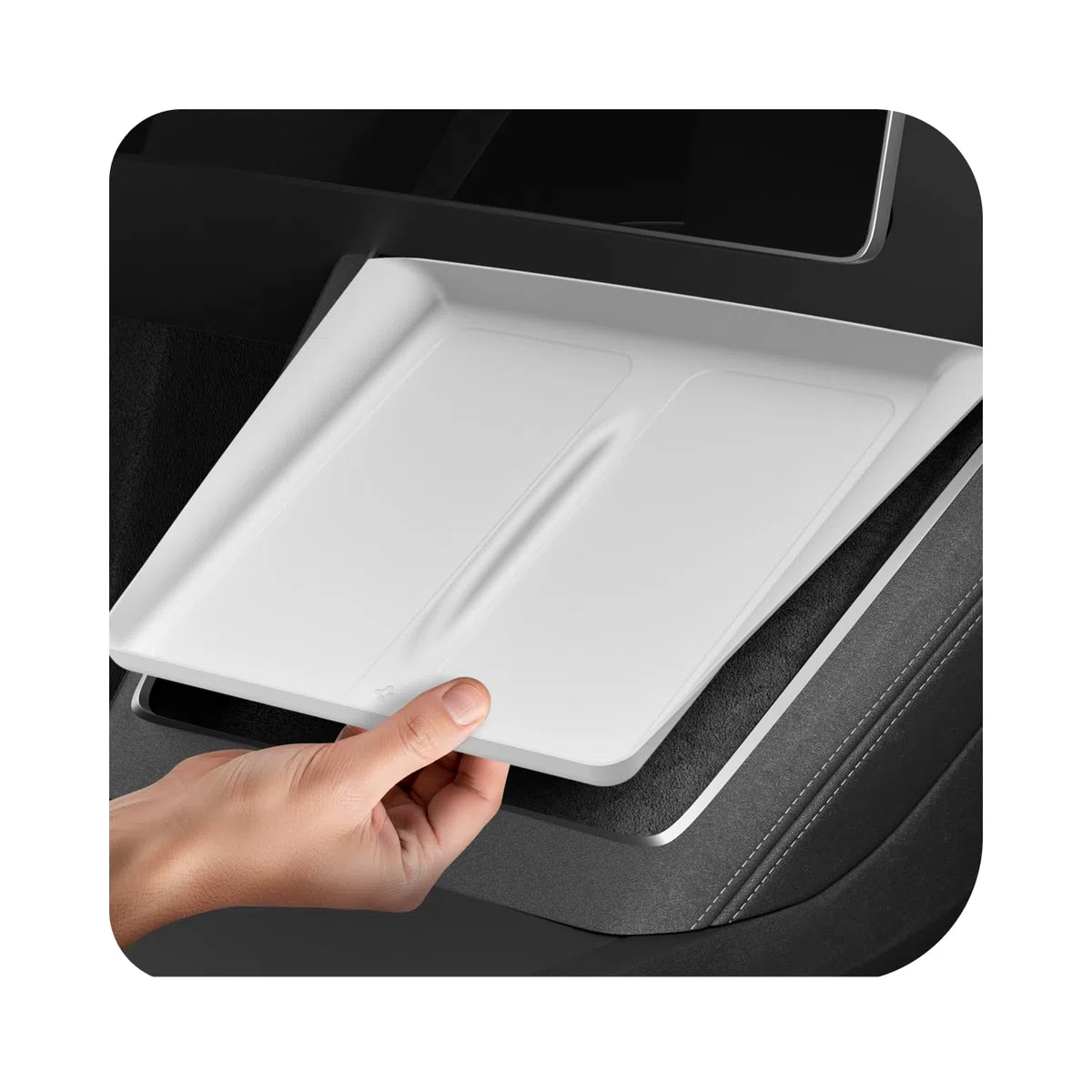 Spigen Tesla Model Y Juniper (Nur Premium & Performance) Mittelkonsole Organizer Abdeckung für Ladepad [Ultradünnes 0,8mm Design] Silikonabdeckung für Model Y Juniper 2025 2026 Zubehör - Weiß