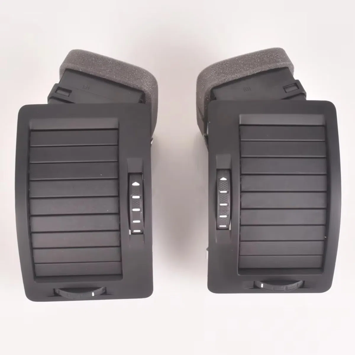 Kompatibel Mit Skoda Für Octavia 1999–2015, Links Und Rechts, Klimaanlagen-Steckdosenmontage, 1Z0819701A, 1Z0819702A Auto Lüftungsgitter(Left and right)